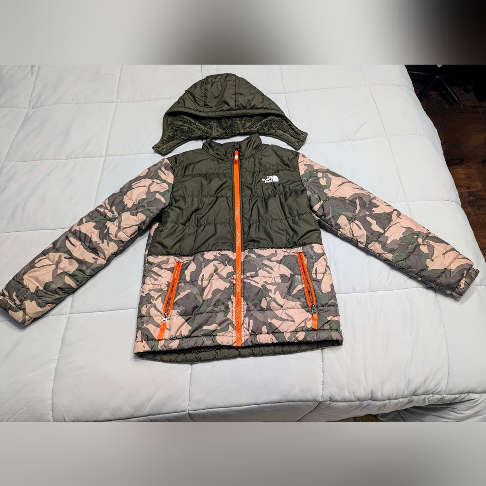 The North face boys jacket LG